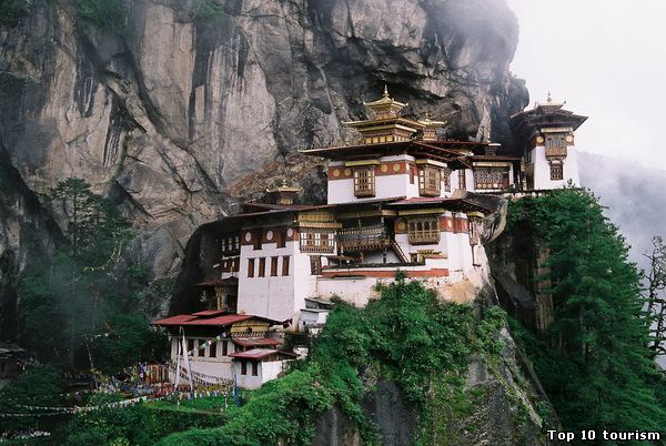 Монастырь Такцанг